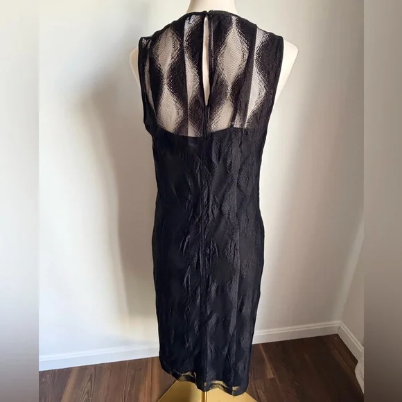 Y2K DKNY Black Sleeveless Midi Dress with Sheer Yoke - Picture 5 of 9